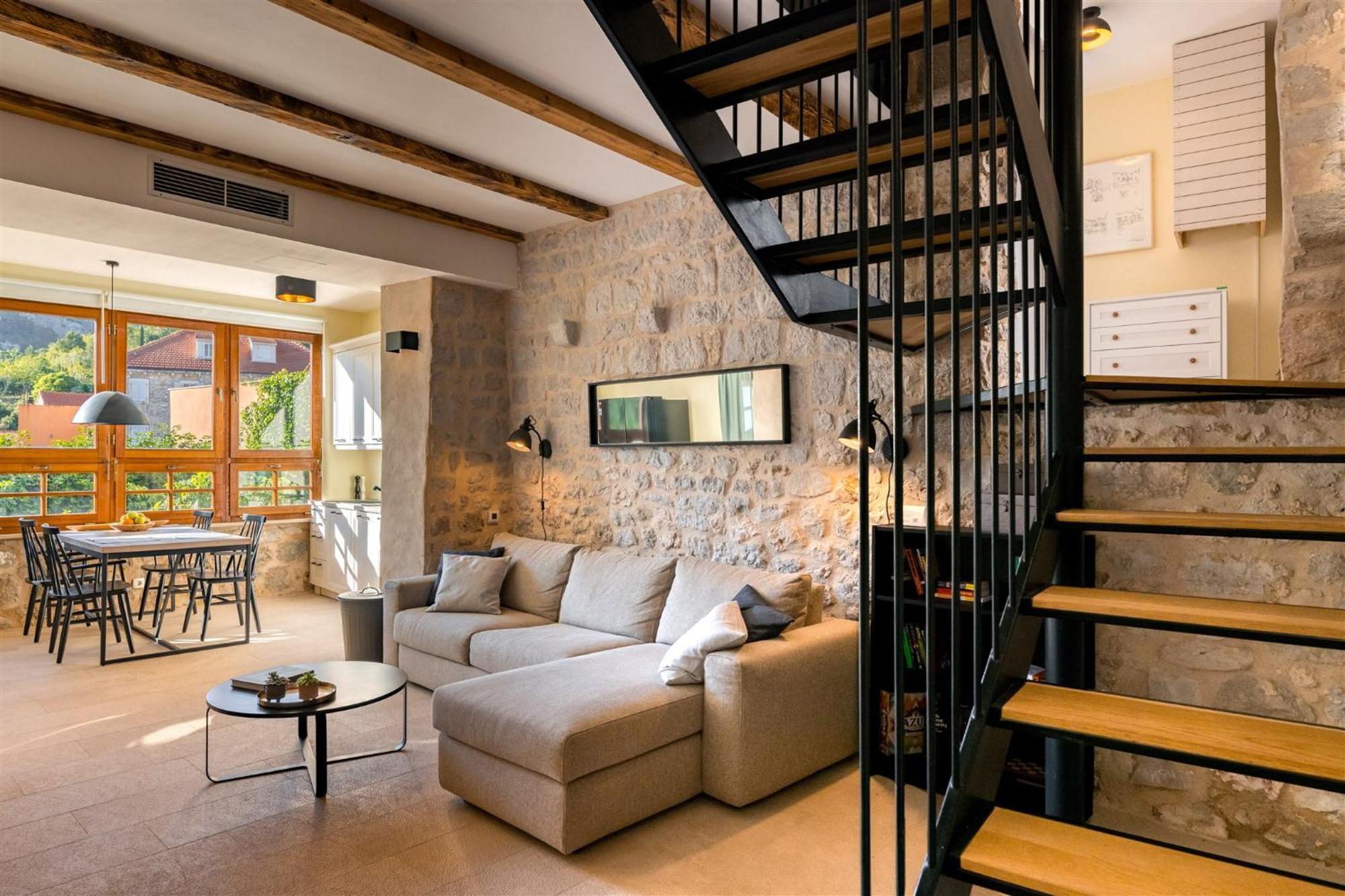 Dvor Pitve Villas Jelsa  Room photo
